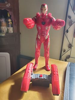 Hasbro Marvel Avengers Infinity war action figure Mission Tech Iron Man