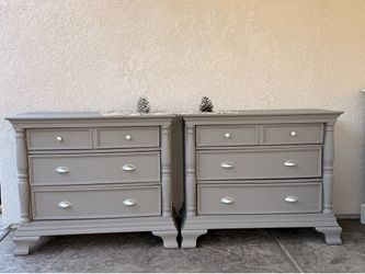 Matching Solid Wood 3-Drawer Bedside Nightstands