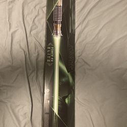 Luke Skywalker Force Fix Elite Lightsaber