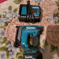 Makita Staple Gun
