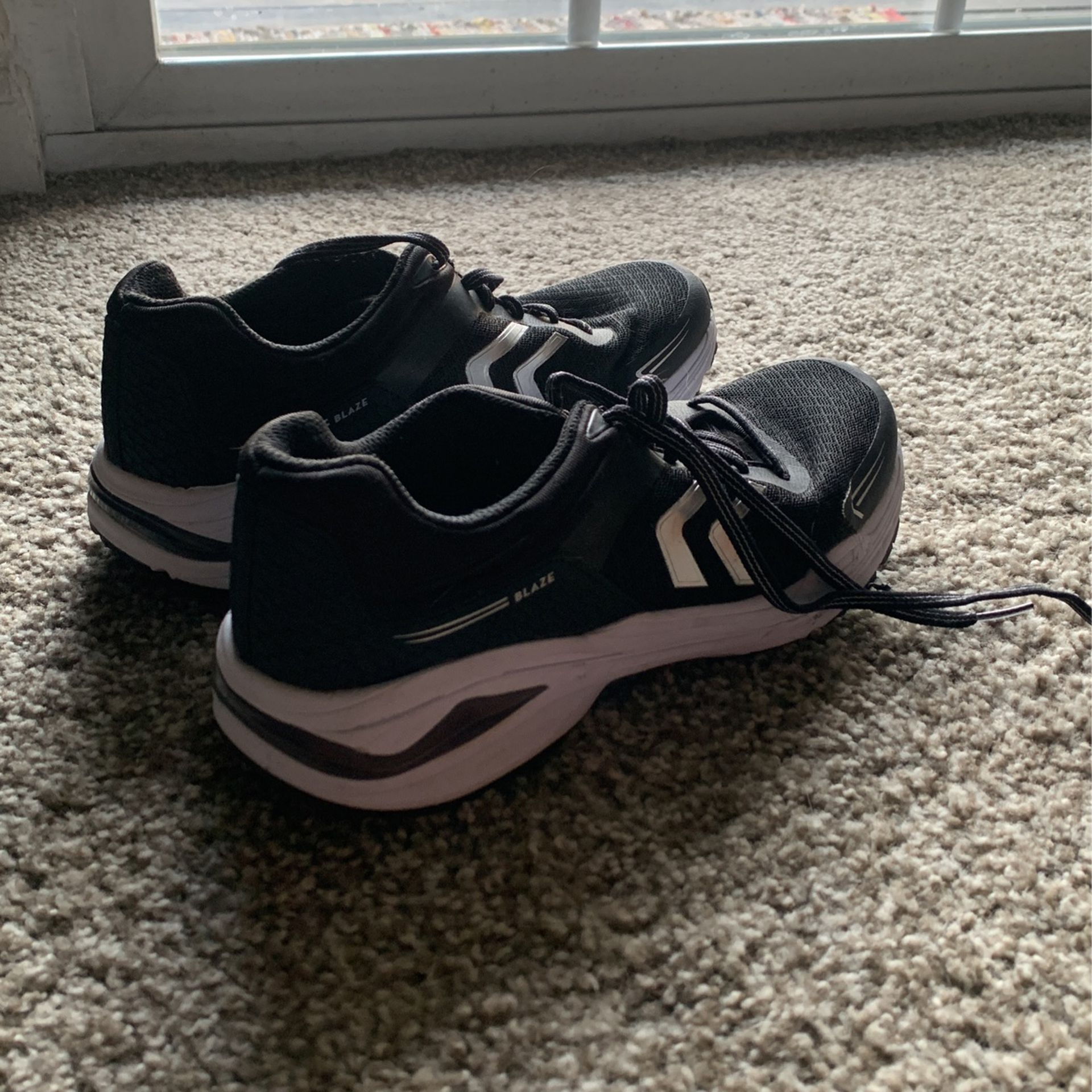Dr. Scholl’s Tennis Shoes Women Size 7.5