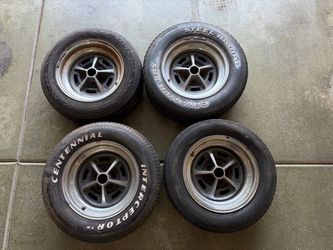 Ford Magnum 500 Wheel Set