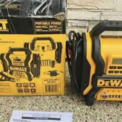 DEWALT 1600 Peak Amp Portable Car Jump Starter with 120 PSI Digital Air Compressor and 500-Watt Inve