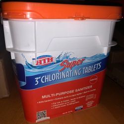 HTH Super 3" Chlorinating Tablets for Swimming Pools, 25 lb