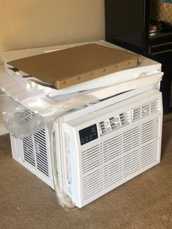 Brand New Whirlpool Window Air Conditioner - Never Used!