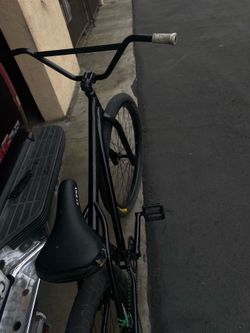 GT BMX black color 29in