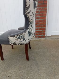 Neiman Marcus chair and beautiful condition way expensive but need to get rid of it and get a good home. Love this chair!