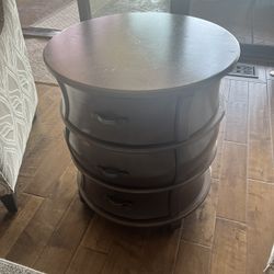 Round End Table
