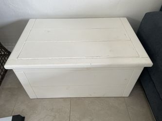 Solid Wood Trunk