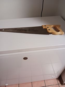 Handsaw 