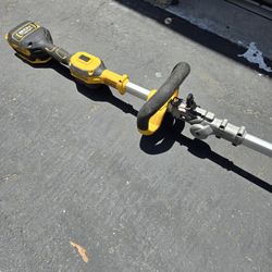 Dewalt 20v  Trimmer..Brussels...only Tool..