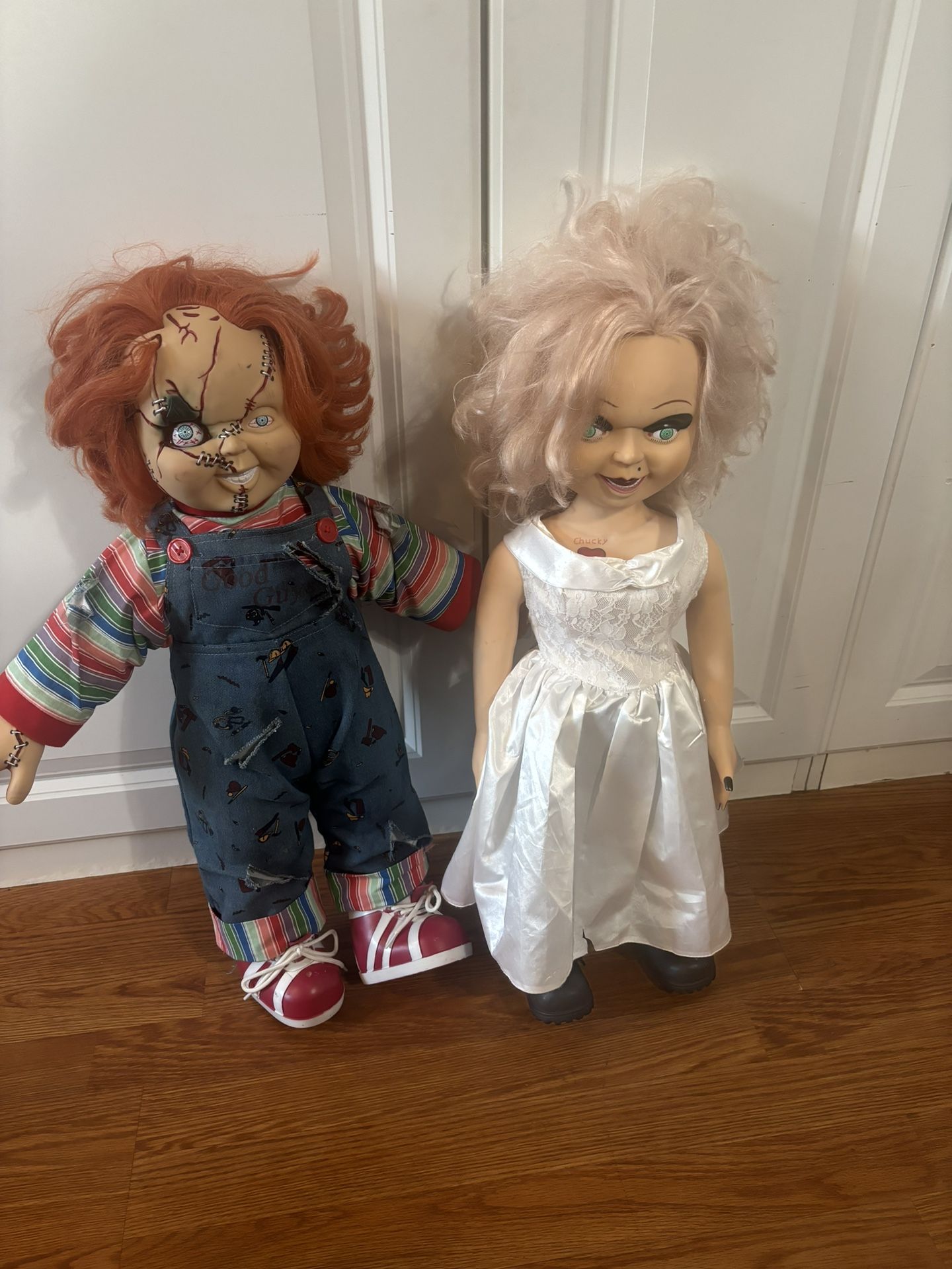 Chucky and bride Tiffany dolls 26” Halloween