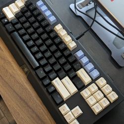 Razer Black widow TE Chroma V2