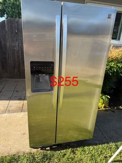 Refrigerator/freezer/fridge Kenmore