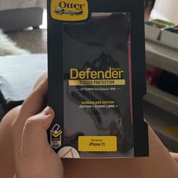 Otter Box Denfender Series Case iPhone 11