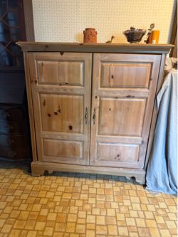TV Cabinet