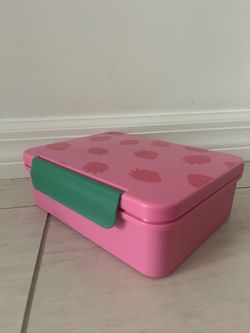 Bento Box - Cat & Jack™ Strawberry: Leakproof Lunch Accessory