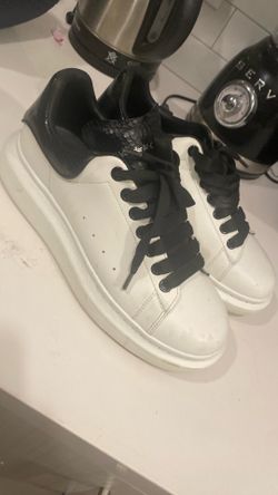 Alexander McQueen size 9