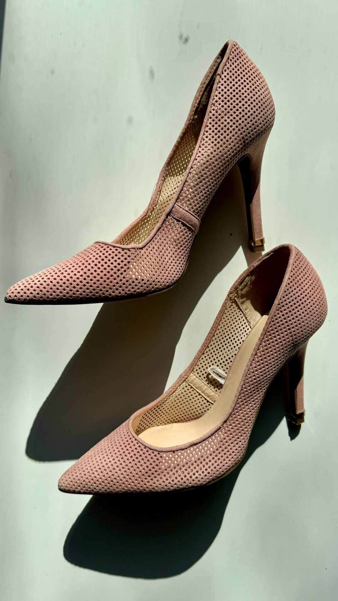 Guess Heels Size 8