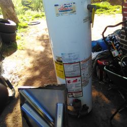 30gal Water Heater /Stand/Gas &Water Hookups