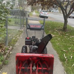Snow Blower 