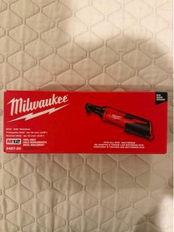 Milwaukee: M12 12V Cordless 3/8 in Ratchet