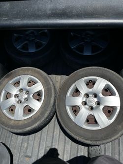 Hyundai  sonata rims and tires