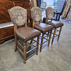 Bar Stools 