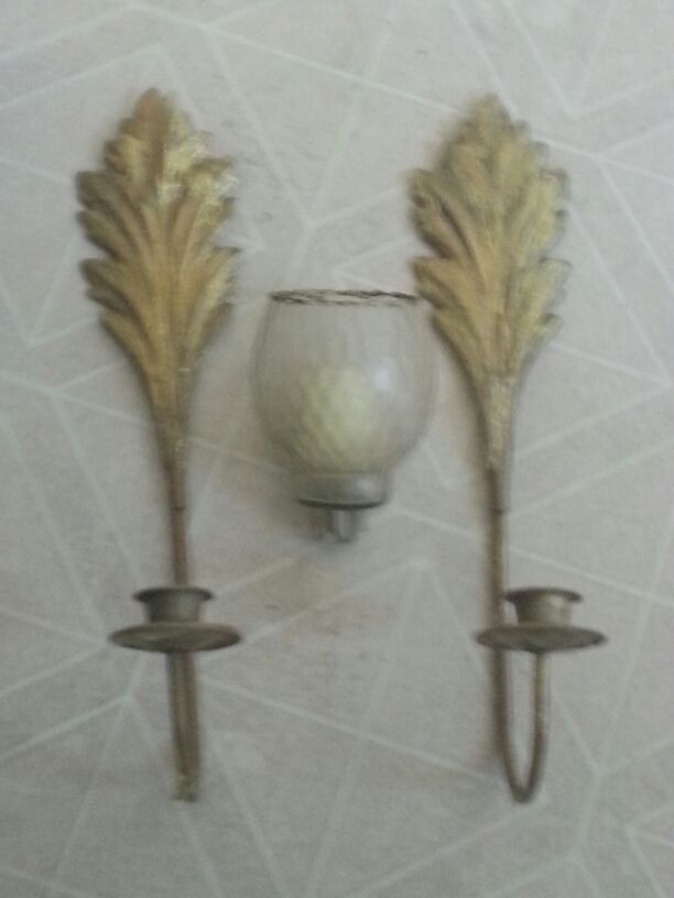 Pair of wall sconces / 2 globes