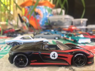 Hot wheels Porsche 918 spider real riders