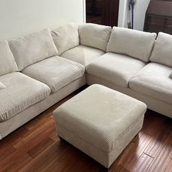 New 99x99 sectional couch with ottoman / free delivery