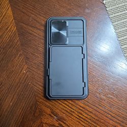 Samsung S24 Case With Card Holder - Like New