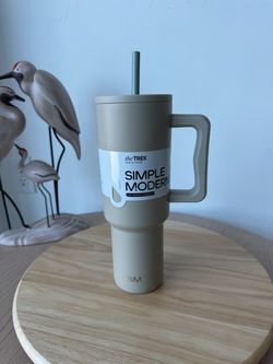 Simple Modern Trek 40 oz Tumbler with Handle