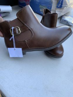Toddler boots size 12