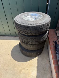 Jeep XJ rims and tires Free