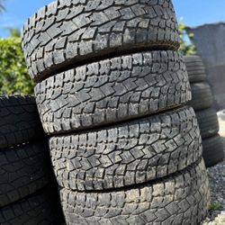 🚘🚨vendo Set De Llantas Lt 37x12.50 18 Nitto Ric Grapler 