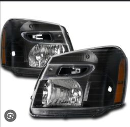 Head lights Chevy equinox