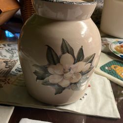 Magnolia Canister