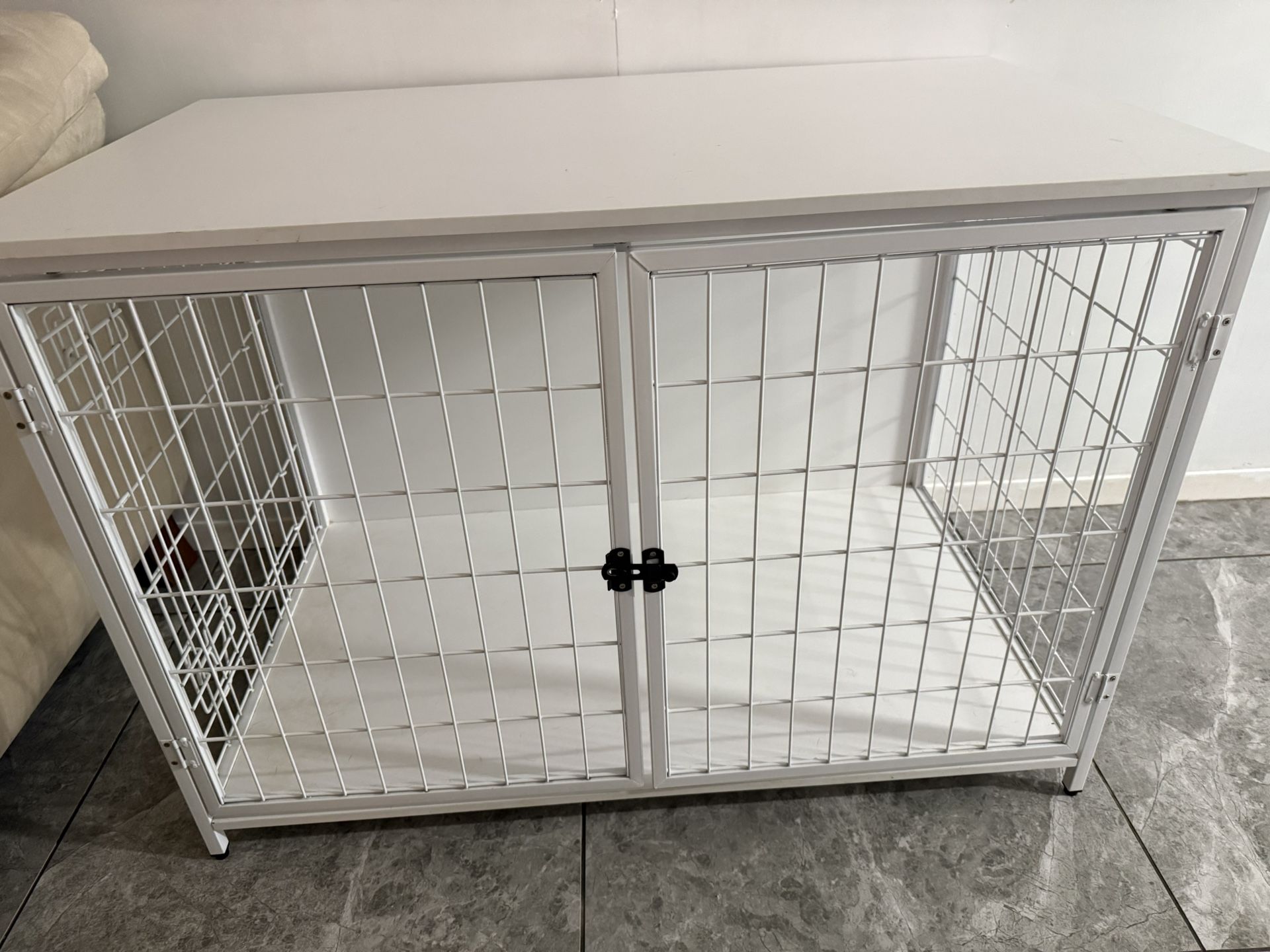 Large White Crate