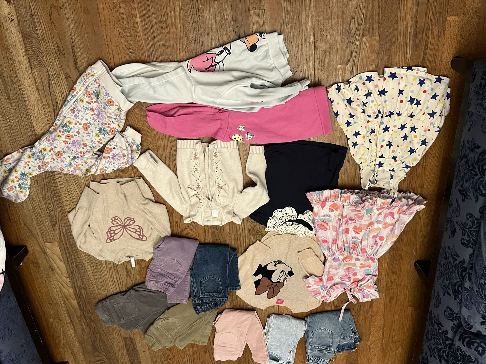 Girls Clothes