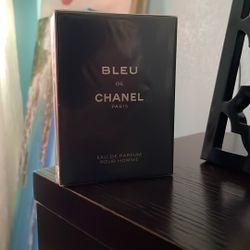 Bleu De Chanel Paris