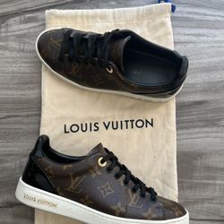 Louis Vuitton Frontrow Brown Monogram Size 6 Womens (EU 36)