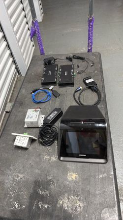 Crestron AV / Conference Room Bundle – CCS-UC-1, DM-TX, HD-TX/RX, HD-CONV