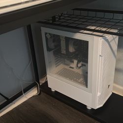 Sky tech Gaming PC With Monitor