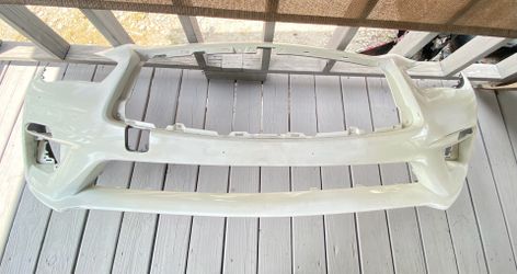2018/2024 Infiniti Q50 front bumper only cover