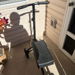Knee Walker