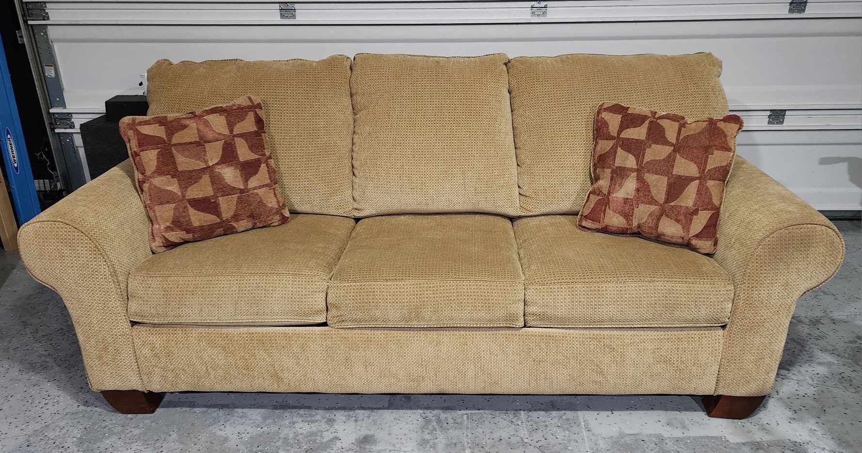 Futon Sofa for Sale in El Paso, TX OfferUp