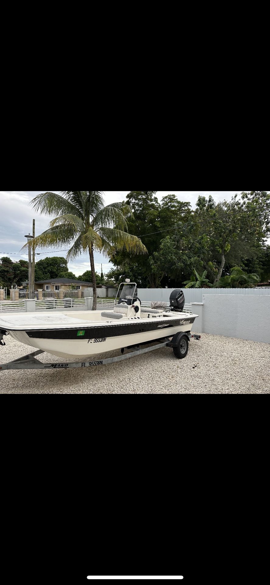 MAKO 2018 17 FT 60 HP