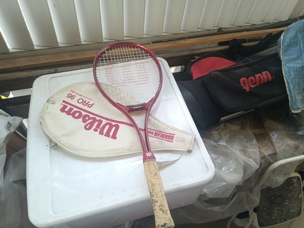 Wilson Pro 95 Tennis Racket