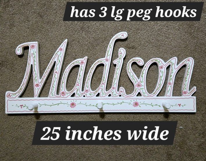 MADISON BRAND NEW LARGE WOODEN SIGN WITH PEGS FOR HANGING ITEMS